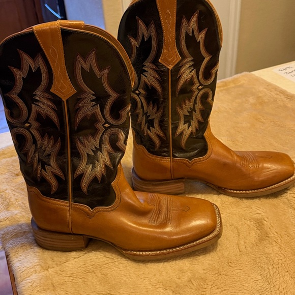 Ariat western boots 3635 - Picture 2 of 10